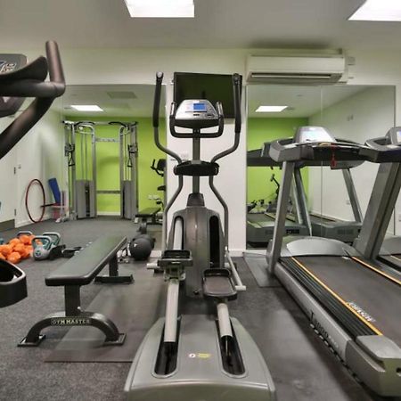 Hashtag South Bank Campus Accommodation ロンドン エクステリア 写真