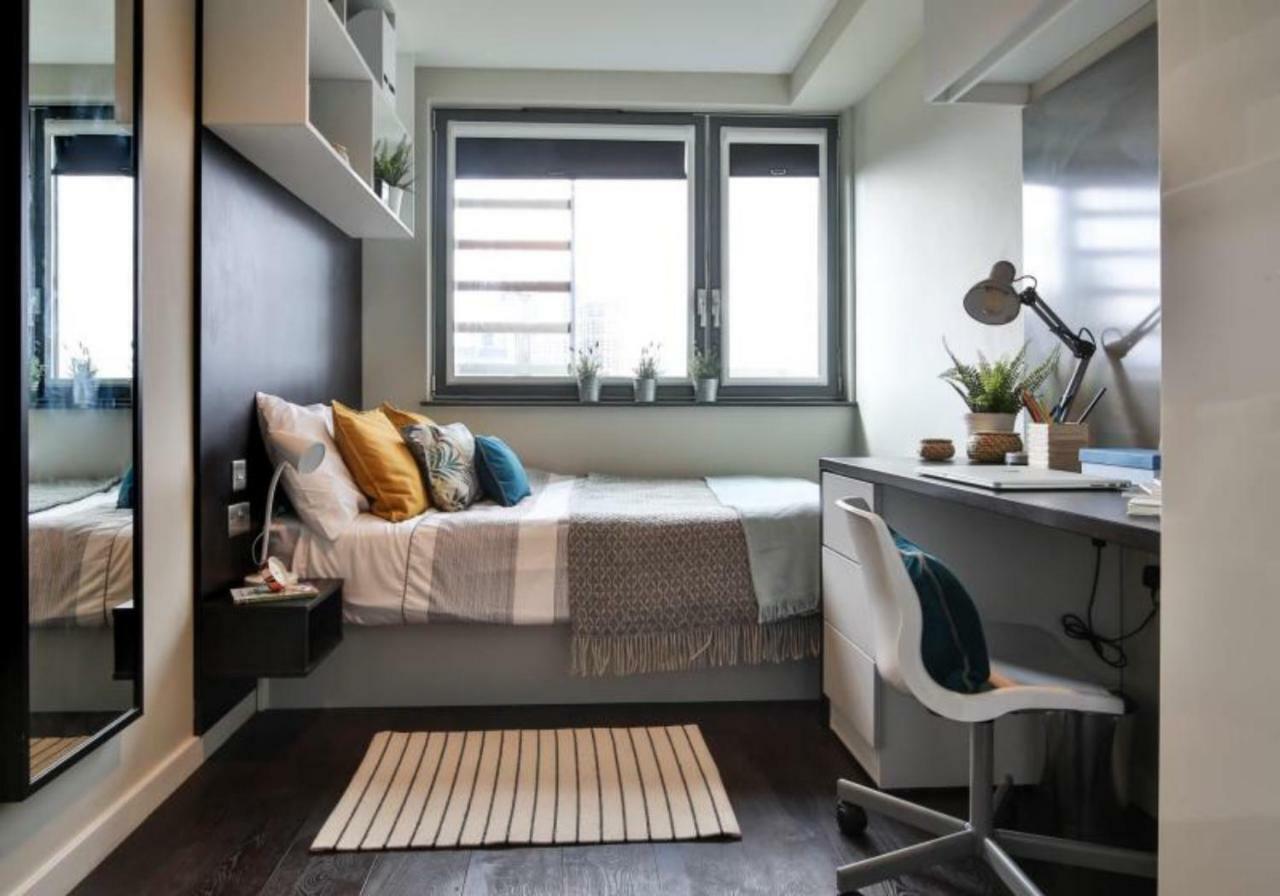 Hashtag South Bank Campus Accommodation ロンドン エクステリア 写真