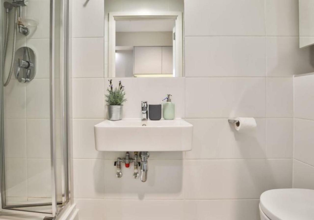 Hashtag South Bank Campus Accommodation ロンドン エクステリア 写真