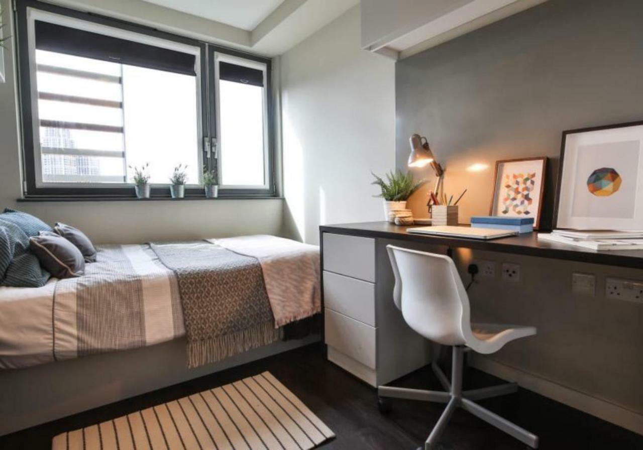 Hashtag South Bank Campus Accommodation ロンドン エクステリア 写真