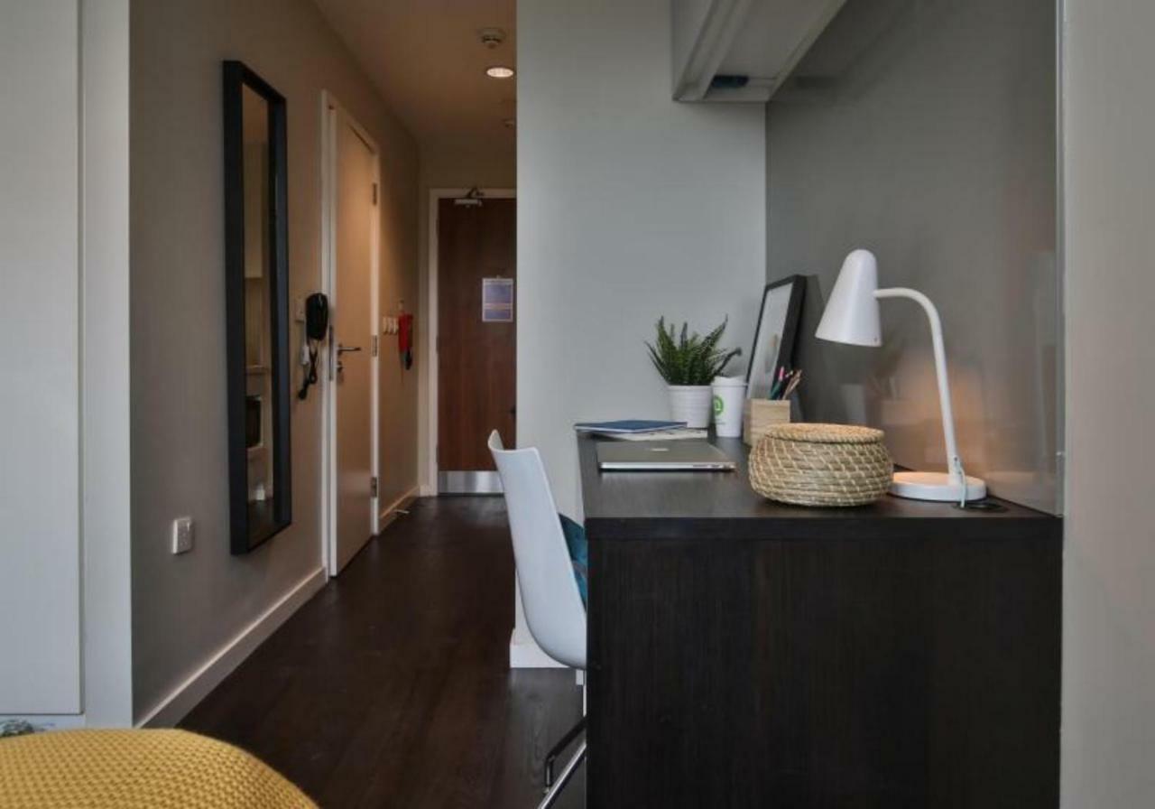 Hashtag South Bank Campus Accommodation ロンドン エクステリア 写真