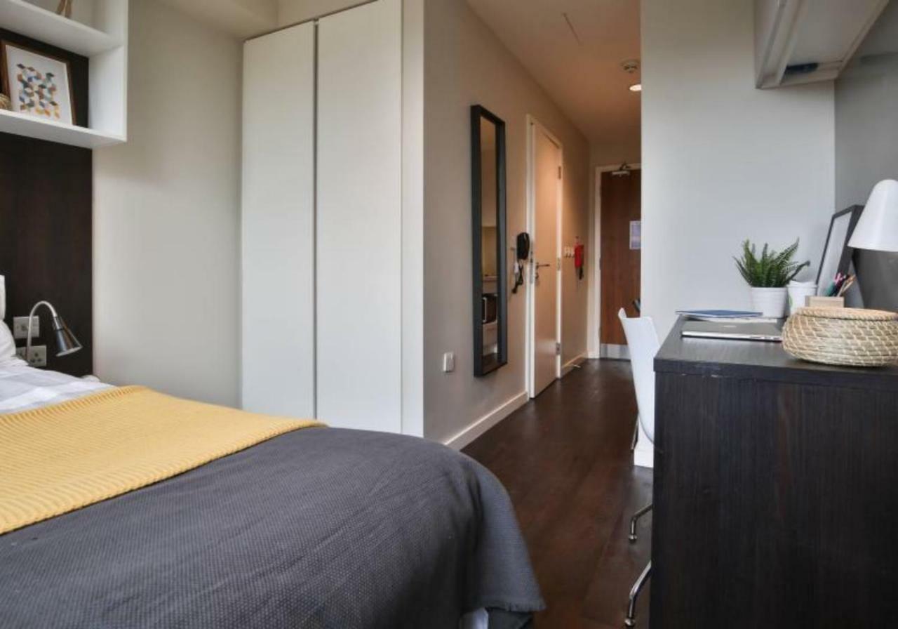 Hashtag South Bank Campus Accommodation ロンドン エクステリア 写真